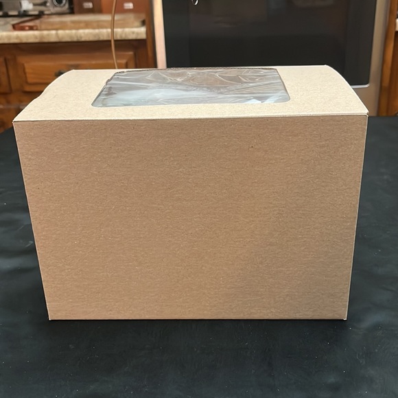 NWT Gorgeous Hand Blown Glass Holiday Santa Ornament. Very Detailed. - Picture 12 of 13